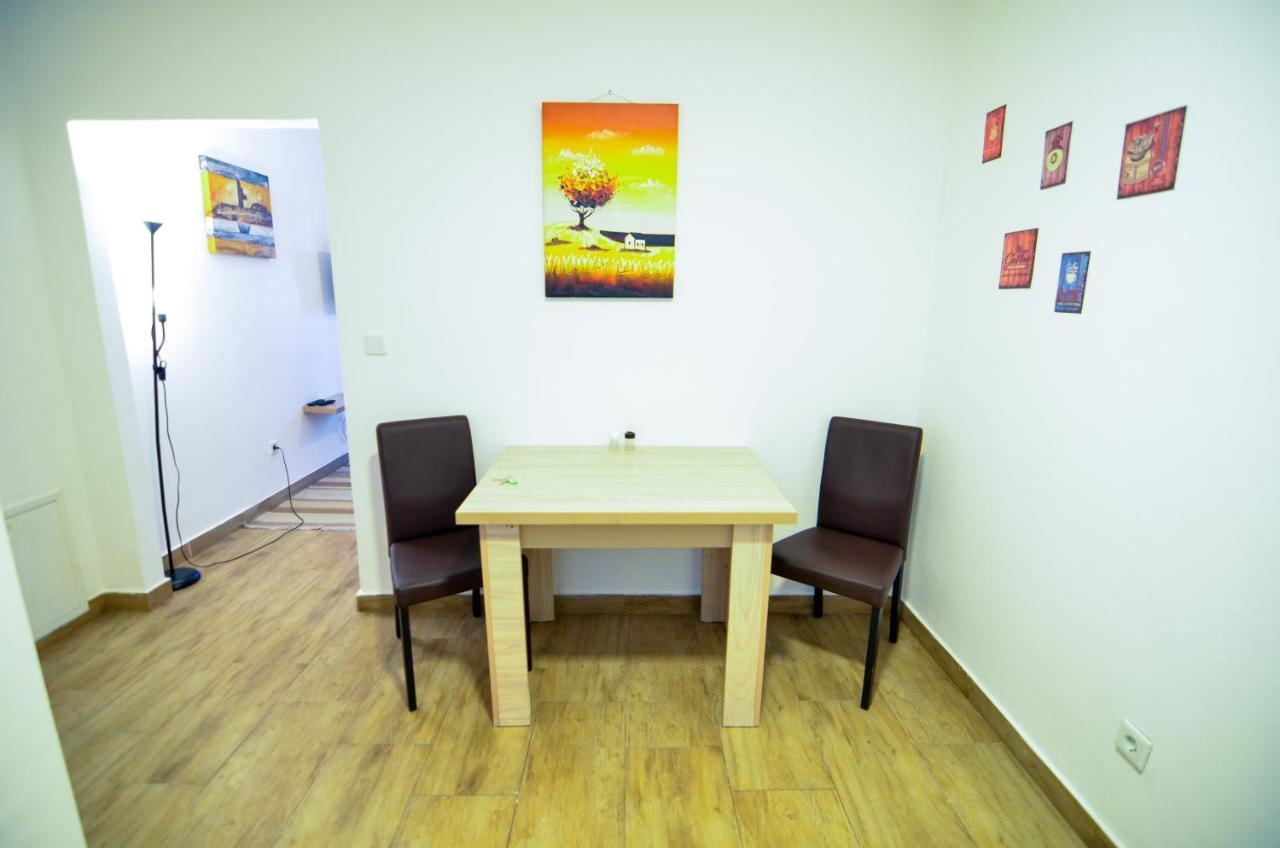Cherry Hill Central Apartments Сараево Экстерьер фото